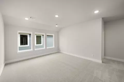 Bedroom - 1721 Nesting Robin Ln, Krum, TX 76249 photo 5 of 8