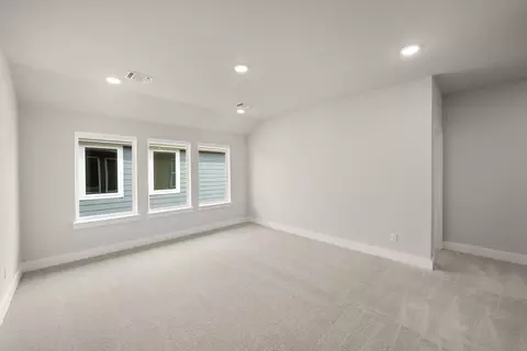 Bedroom - 1721 Nesting Robin Ln, Krum, TX 76249 photo 1 of 8