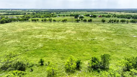 1045 Goodnight Trl, Perrin, TX 76486