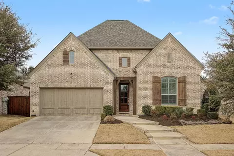 8808 Honeysuckle Dr, Argyle, TX 76226