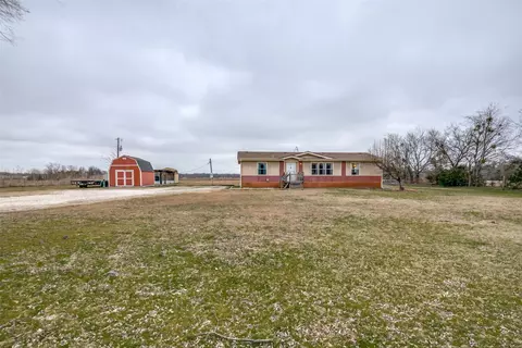 2083 County Road 2712, Caddo Mills, TX 75135
