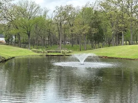 106 Baytree Trl, Mabank, TX 75156