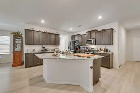 266 Canyon Crest Way, Royse City, TX 75189