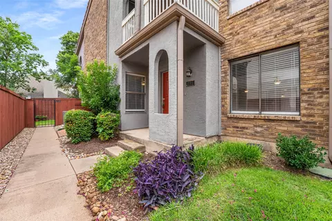 4242 N Capistrano Dr #235, Dallas, TX 75287