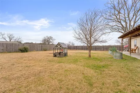 Exterior - 10514 Mesa Dr, Waco, TX 76708 photo 2 of 8