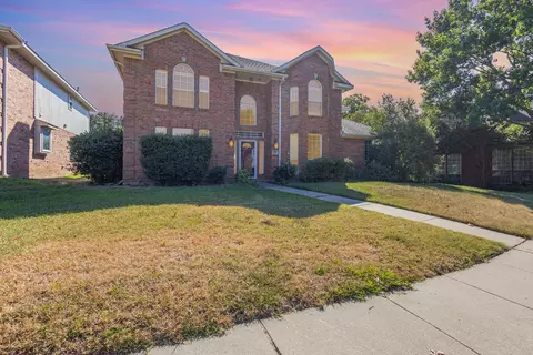2514 Fallview Ln, Carrollton, TX 75007