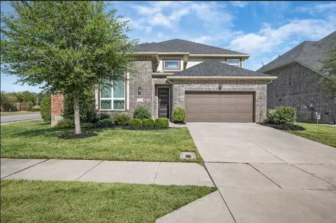 3737 Nassau Dr, Irving, TX 75063