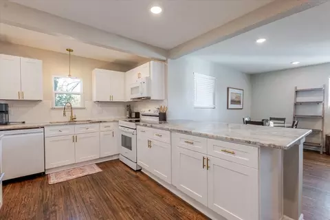 713 SE 16th St, Mineral Wells, TX 76067