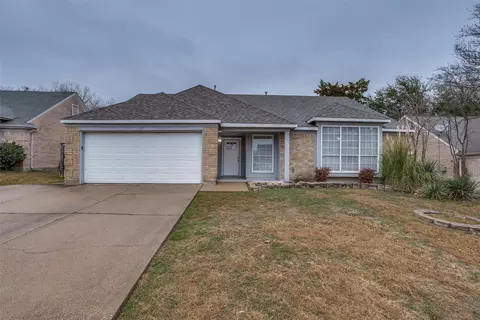 8113 Rainbow Dr, Rowlett, TX 75089