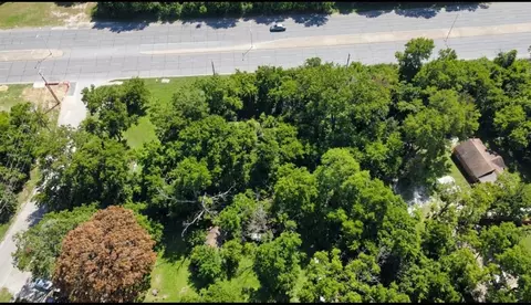 7331 Scyene Rd, Dallas, TX 75227