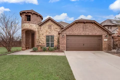 316 Primrose Ct, Glenn Heights, TX 75154