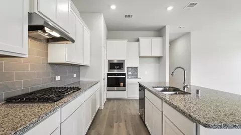 2112 Mantua Farm Ln, Anna, TX 75409