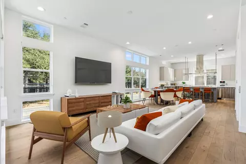 3081 Chimes St, Dallas, TX 75219