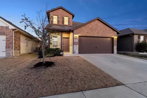1025 Mason St, Aubrey, TX 76227