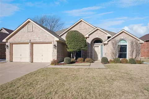 5501 Mt Mckinley Rd, Fort Worth, TX 76137