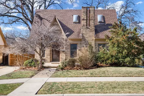 1712 Frederick St, Fort Worth, TX 76107