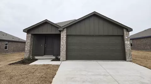 107 Choctaw Dr, Leonard, TX 75452