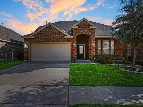 2109 Lake Hawthorne Trl, Little Elm, TX 75068