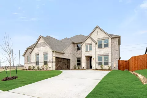 3825 Eagles Bluff Rd, Midlothian, TX 76065