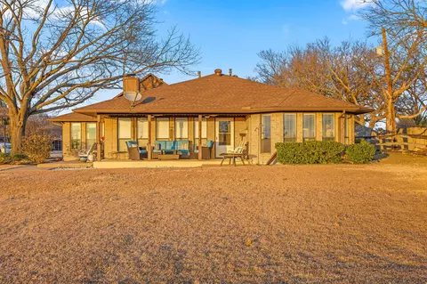 339 W Trinity St, Forney, TX 75126