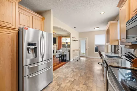 Kitchen - 308 Foreman Dr, Euless, TX 76039 photo 5 of 5