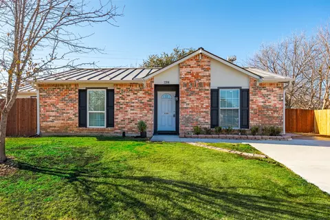 2201 Wildbriar Dr, Arlington, TX 76014