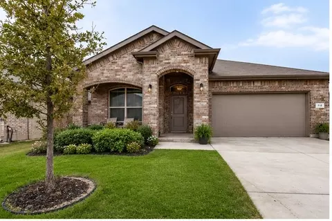 712 Greenford Mnr, Justin, TX 76247