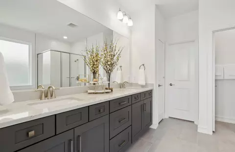 Bath - 1500 David Dr, Anna, TX 75409 photo 2 of 4