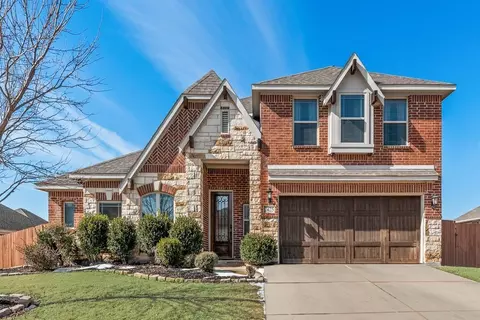 2425 Moon Dance Ln, Midlothian, TX 76065