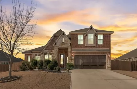 Exterior - 2425 Moon Dance Ln, Midlothian, TX 76065 photo 4 of 4