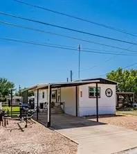 6606 Dayla Ct, Granbury, TX 76049