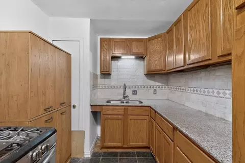 1704 Bell Ave, Blue Mound, TX 76131