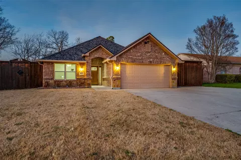 5613 Marlene Dr, Haltom City, TX 76148