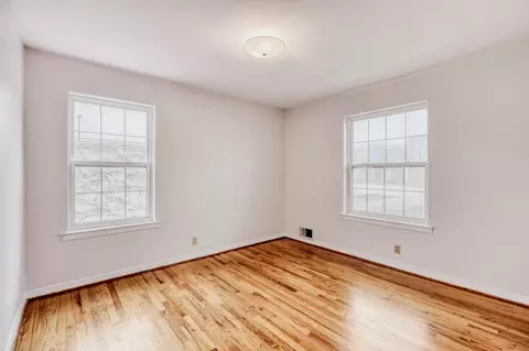 Bedroom - 718 Devonshire Dr, Richardson, TX 75080 photo 5 of 6