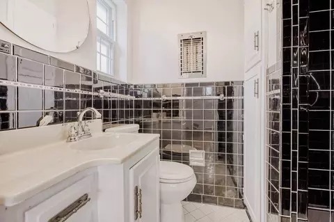 Bath - 718 Devonshire Dr, Richardson, TX 75080 photo 2 of 3