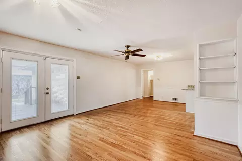 Living - 718 Devonshire Dr, Richardson, TX 75080 photo 6 of 6