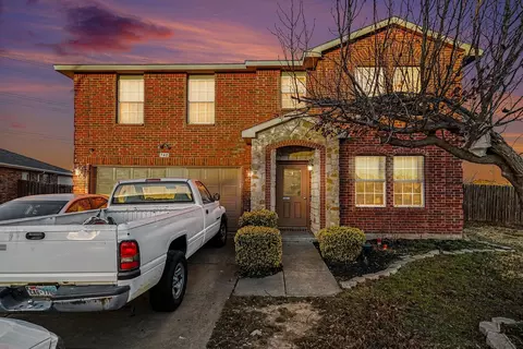 940 Mosaic Dr, Fort Worth, TX 76179