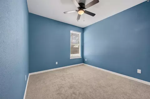 Bedroom - 601 E Willingham St, Cleburne, TX 76031 photo 6 of 8