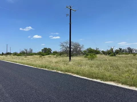 782 Feather Bay Dr, Brownwood, TX 76801