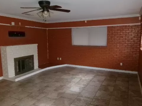 Living - 900 Watterman St, Minden, LA 71055 photo 5 of 5