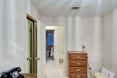 Bedroom - 607 5th St NE, Springhill, LA 71075 photo 5 of 5
