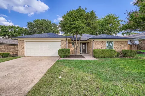 3809 Misty Meadow Dr, Fort Worth, TX 76133