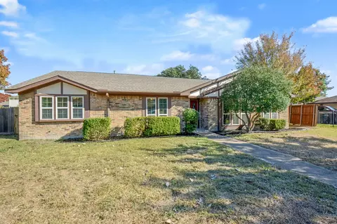 2304 Twilight Cir, Plano, TX 75093