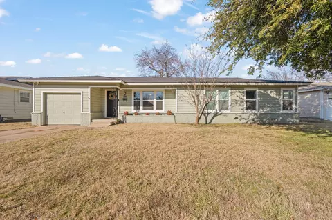 5309 Palmer Dr, Haltom City, TX 76117