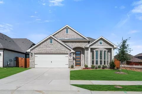 9020 New Ballinger Dr, Argyle, TX 76226
