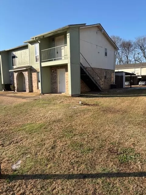 5705 E Texas St #142, Bossier City, LA 71111