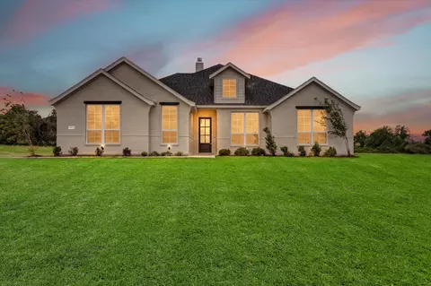 317 Skeen Peak, Springtown, TX 76082