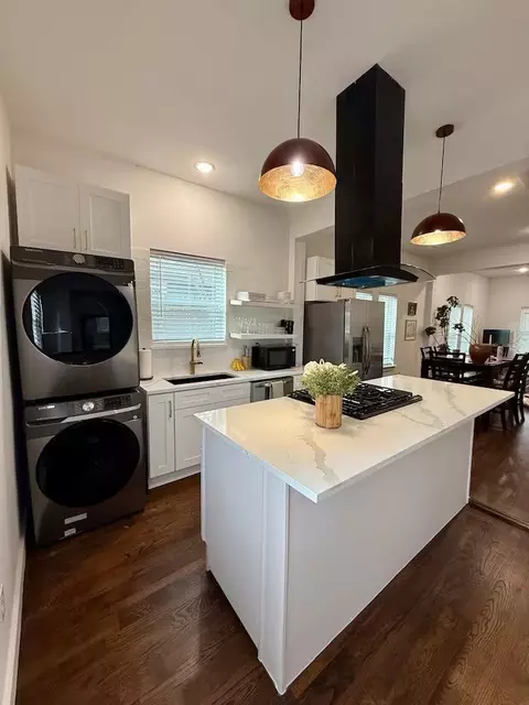 606 E Woodard St, Denison, TX 75021