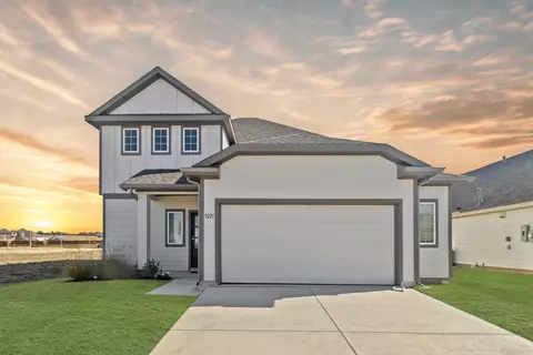 9221 Union Pacific Dr, Fort Worth, TX 76123