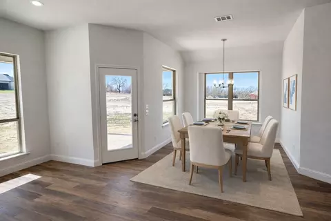 Dining - 118 Bitsy, Boyd, TX 76023 photo 1 of 2